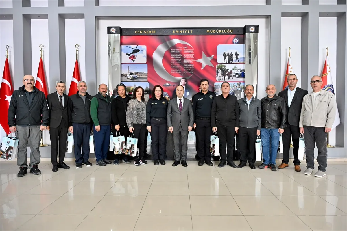 Eskişehir’de emniyet teşkilatından emekli personel için veda yemeği