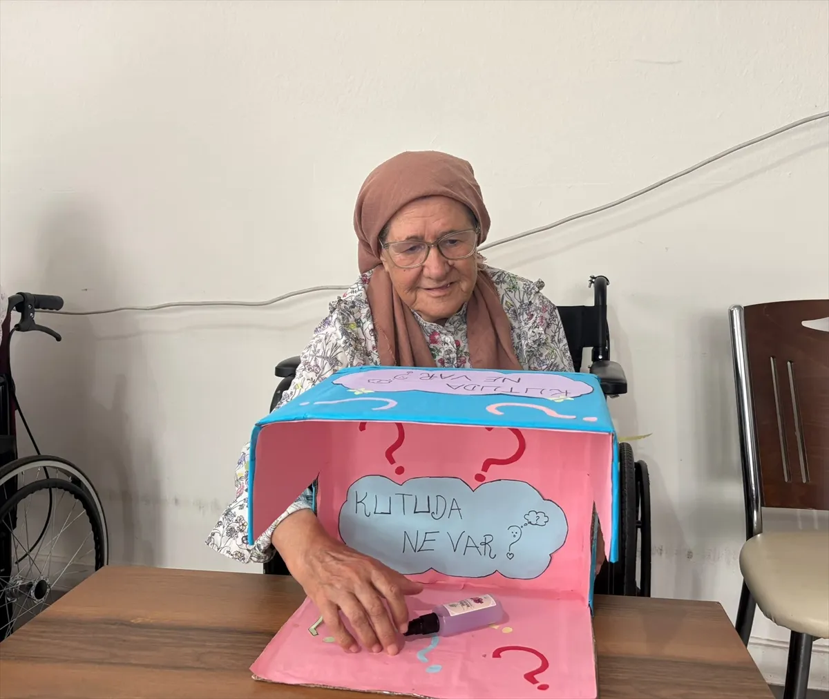 Eskişehir’de huzurevi sakinleri için duyusal algı etkinliği düzenlendi Eskişehir’de huzurevi sakinleri için duyusal algı etkinliği düzenlendi