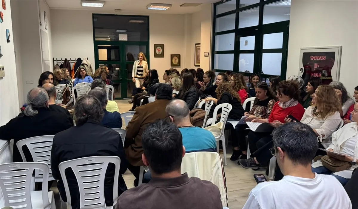 Eskişehir’de öğretmenler Türk sanat ve halk müziği korolarında buluştu