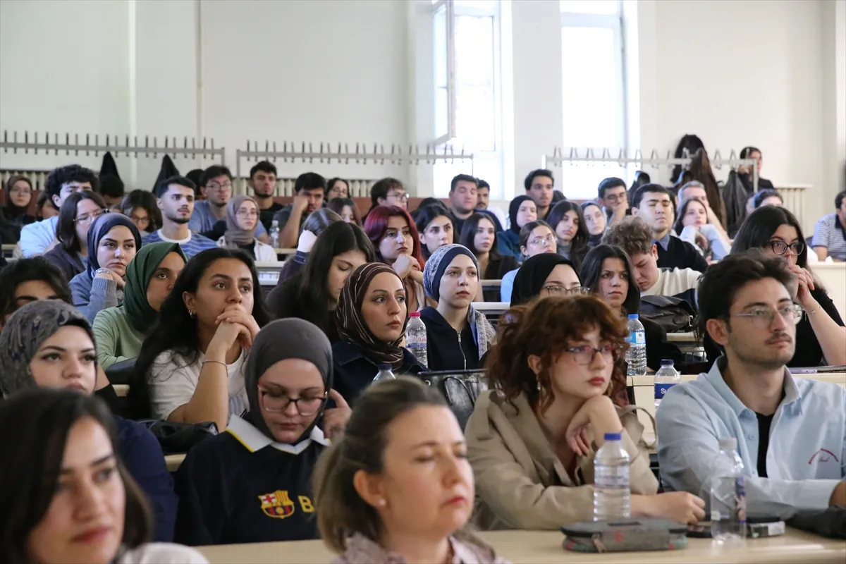 Eskişehir’de Sanal Ortamda Bahis, Şans Oyunları ve Kumarla Mücadele Paneli yapıldı Eskişehir’de Sanal Ortamda Bahis, Şans Oyunları ve Kumarla Mücadele Paneli yapıldı