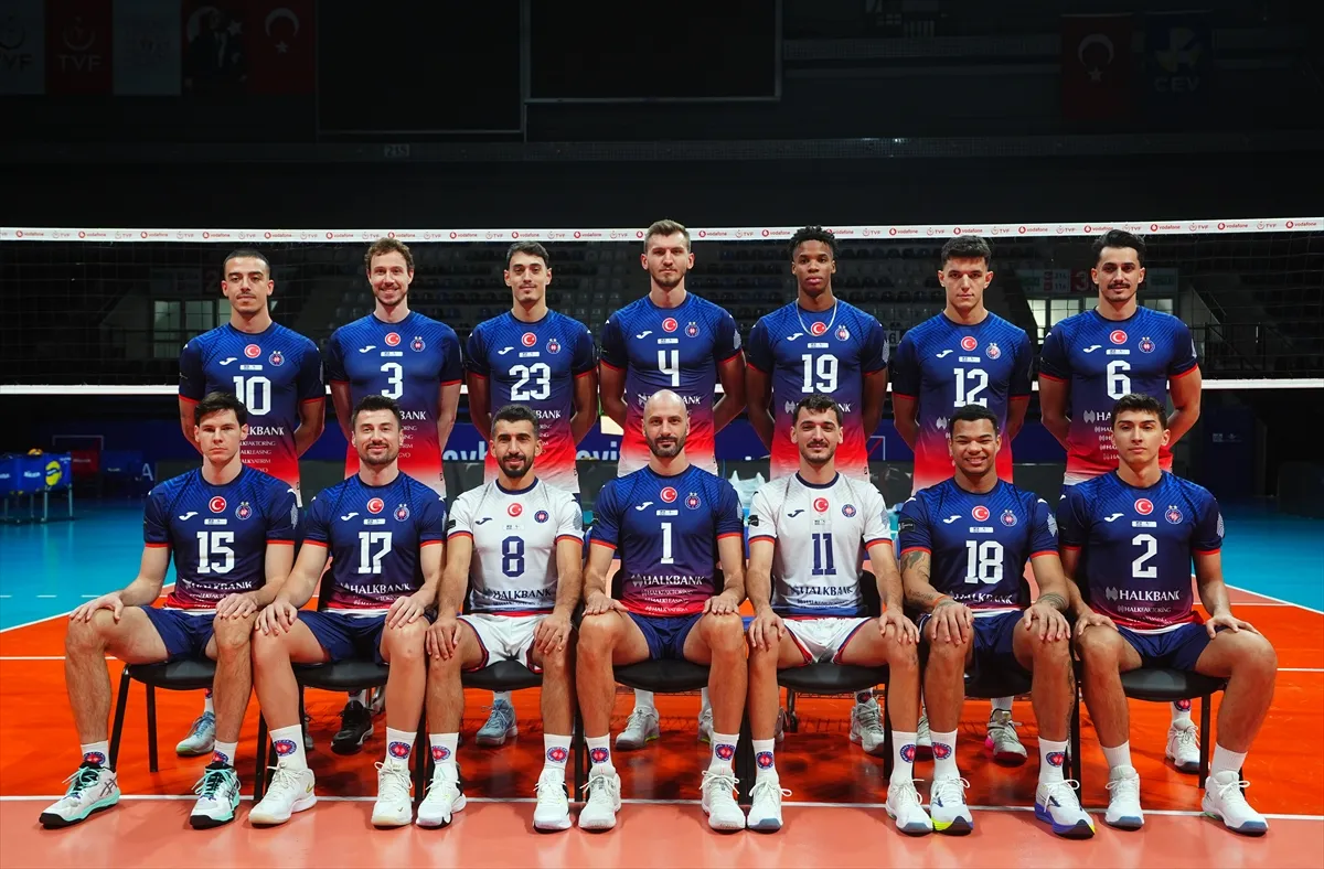 Halkbank’ta voleybol yeniden şekilleniyor