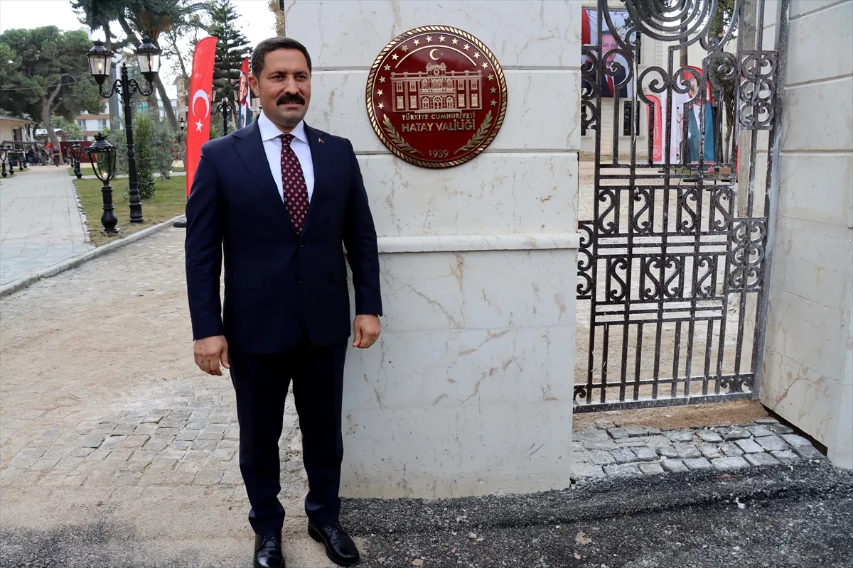 Hatay’da depremde hasar gören tarihi valilik binası yeniden açıldı Hatay’da depremde hasar gören tarihi valilik binası yeniden açıldı