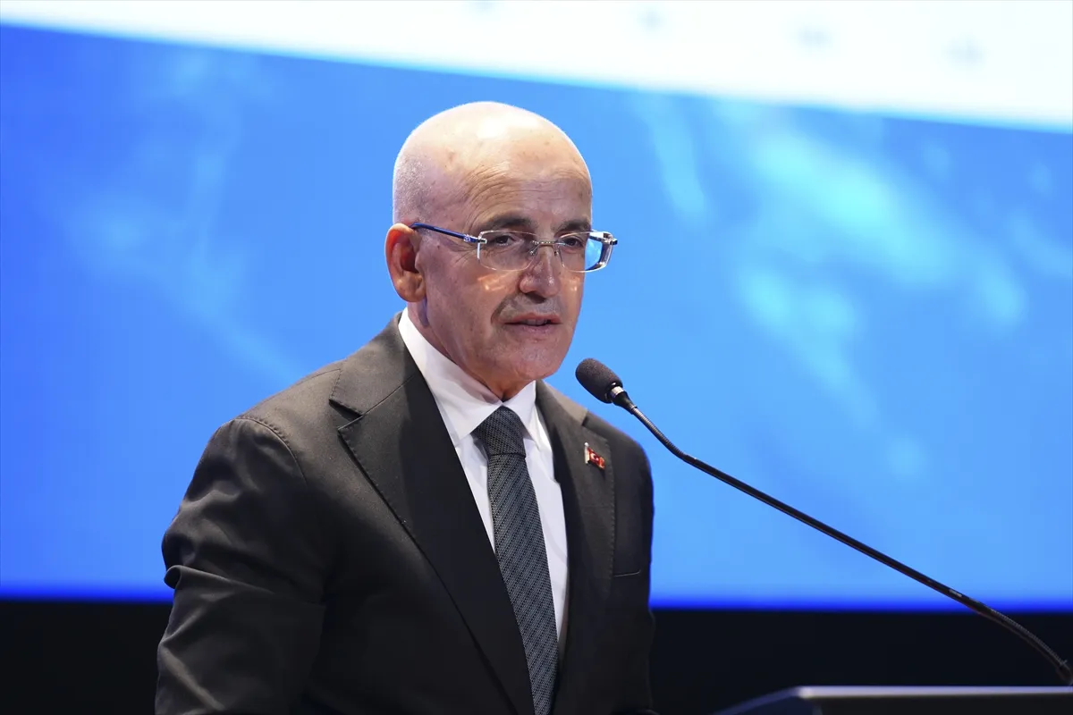 Hazine ve Maliye Bakanı Şimşek, Ekonomi ve Finansta Milli Vizyon Zirvesi’nde konuştu: (2)