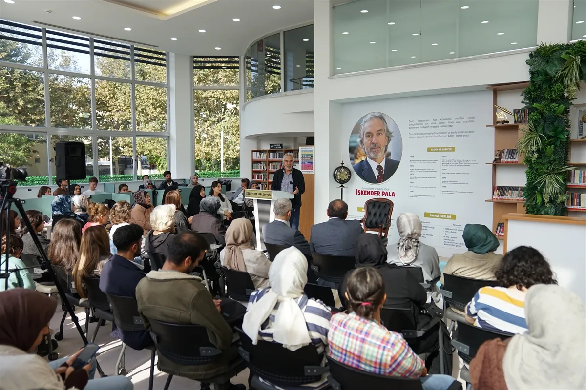 İskender Pala, Esenyurt’ta gençlerle buluştu
