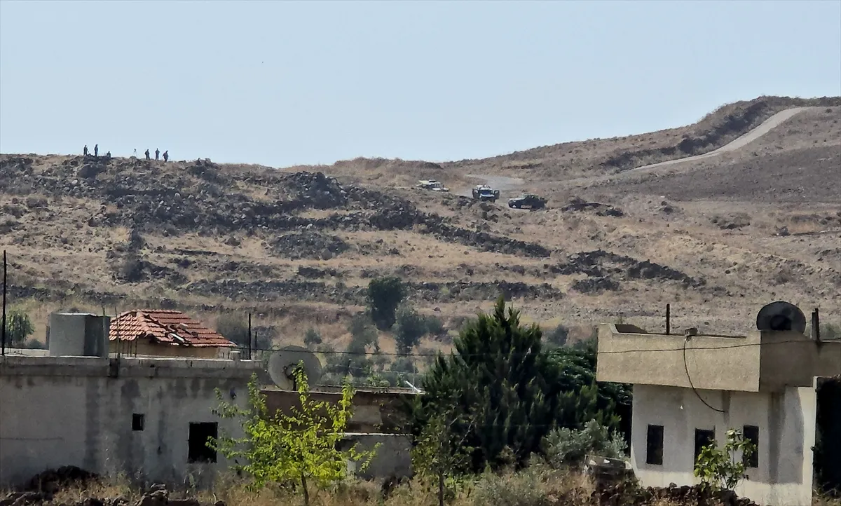 İsrail ordusu, Suriye’nin Kuneytra kırsalında baskınlar düzenledi İsrail ordusu, Suriye’nin Kuneytra kırsalında baskınlar düzenledi