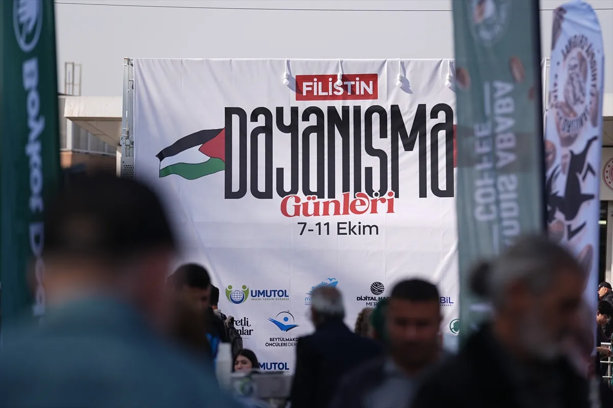İstanbul’da Filistin Dayanışma Günleri etkinlikleri devam ediyor İstanbul’da Filistin Dayanışma Günleri etkinlikleri devam ediyor