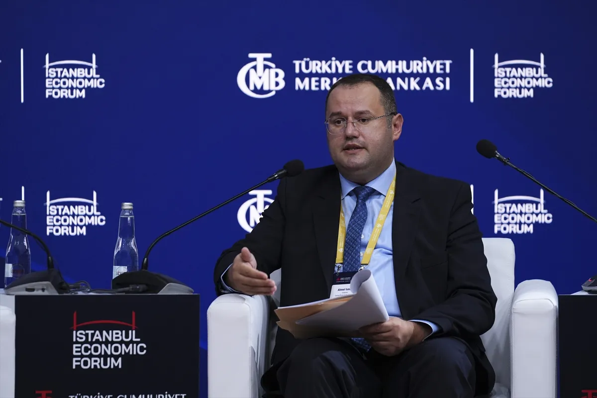 İstanbul Ekonomi Forumu’nda Finansal İstikrar ve Düzenlemeler paneli yapıldı