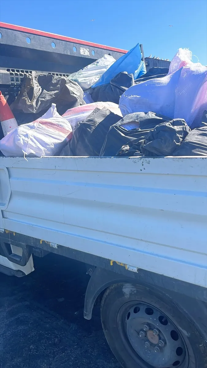 İzmir’de Çeşme Belediyesine yönelik operasyonda 11 şüpheli gözaltına alındı (GÜNCELLEME)