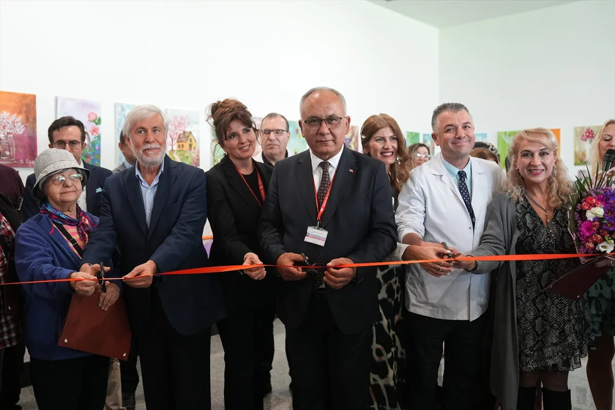 Kanser hastaları tedavi sürecini sanatla atlatıyor