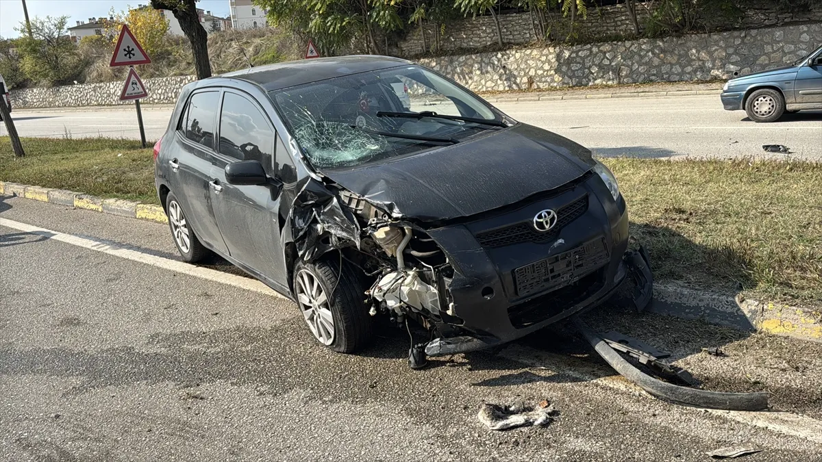 Karabük’te otomobille çarpışan elektrikli bisikletin sürücüsü öldü Karabük’te otomobille çarpışan elektrikli bisikletin sürücüsü öldü