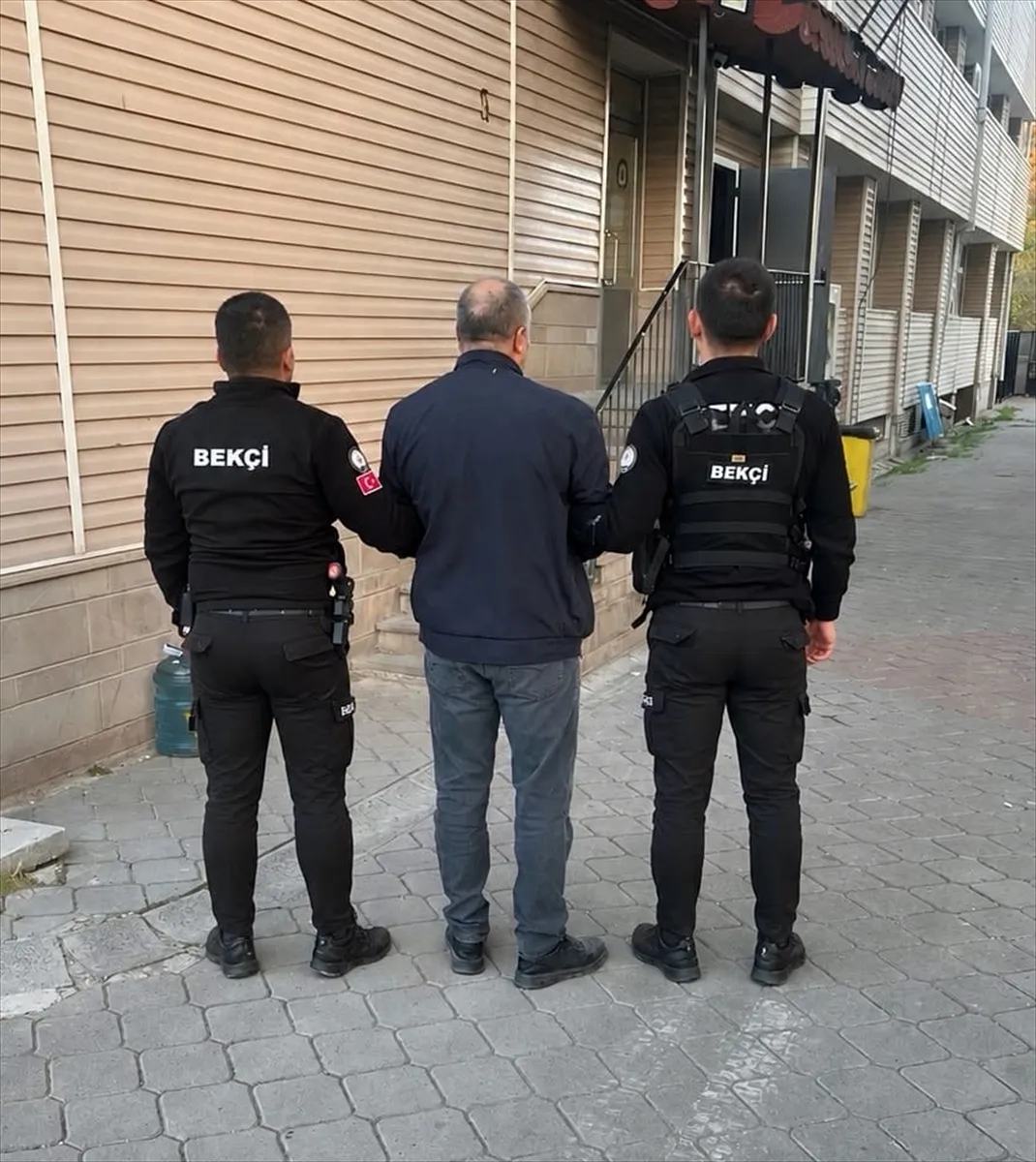 Kırıkkale’de 4 firari hükümlü yakalandı Kırıkkale’de 4 firari hükümlü yakalandı