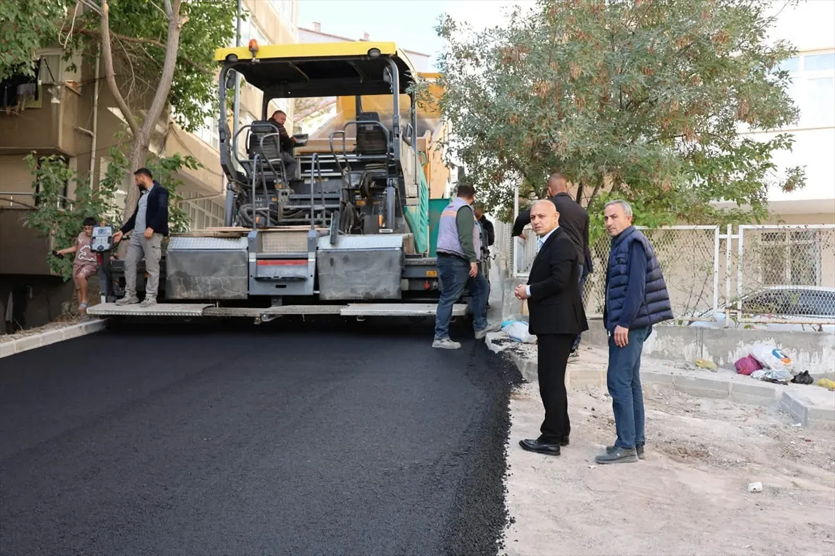 Kırıkkale’de arızalanan içme suyu şebekesi ve kanalizasyon hatları yenilendi Kırıkkale’de arızalanan içme suyu şebekesi ve kanalizasyon hatları yenilendi