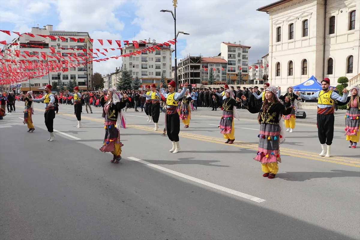 Kırıkkale’de Cumhuriyet’in 103. yılı kutlanıyor Kırıkkale’de Cumhuriyet’in 103. yılı kutlanıyor
