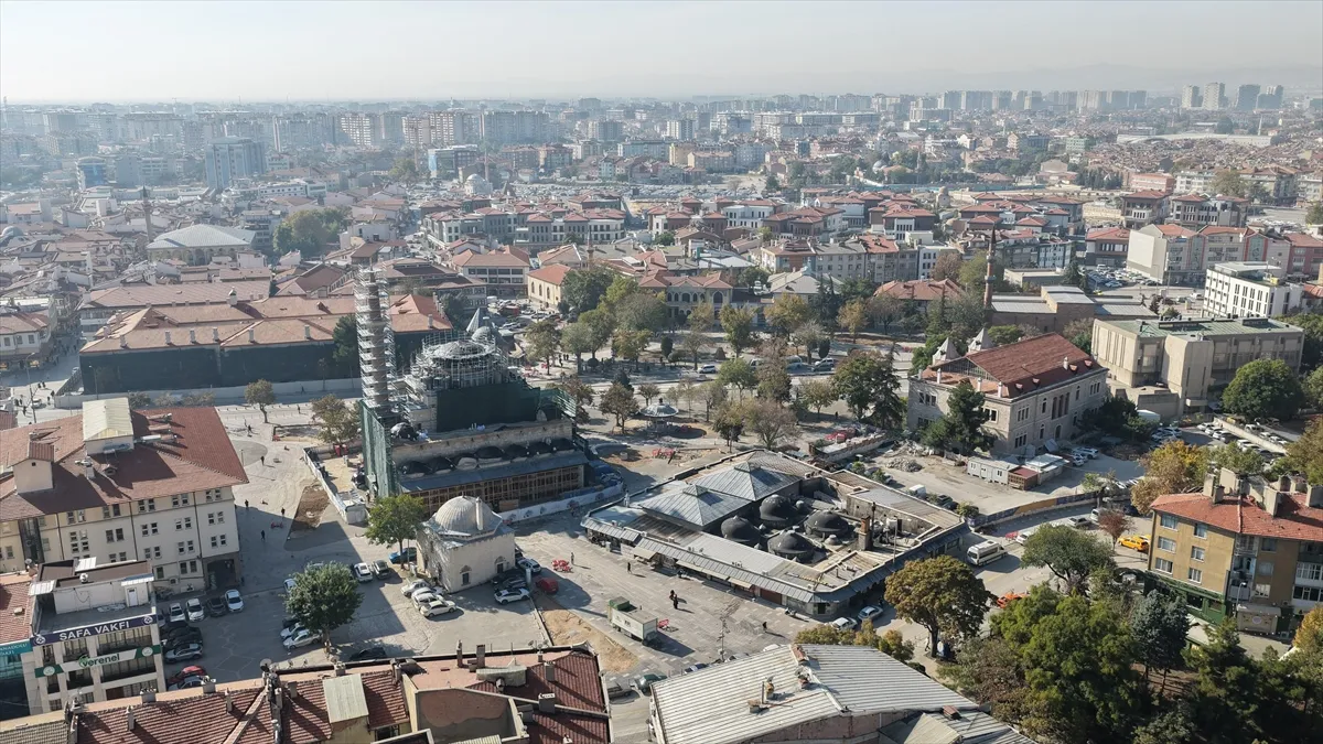 Konya’da tarihi cadde düzenlemesi Şeb-i Arus öncesi tamamlanacak Konya’da tarihi cadde düzenlemesi Şeb-i Arus öncesi tamamlanacak