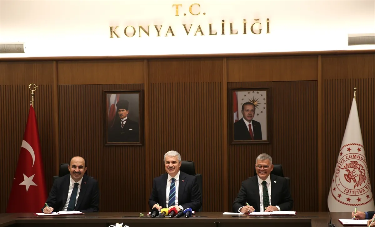 Konya’nın gençliği, Konyaspor’un Gücü işbirliği protokolü imzalandı Konya’nın gençliği, Konyaspor’un Gücü işbirliği protokolü imzalandı