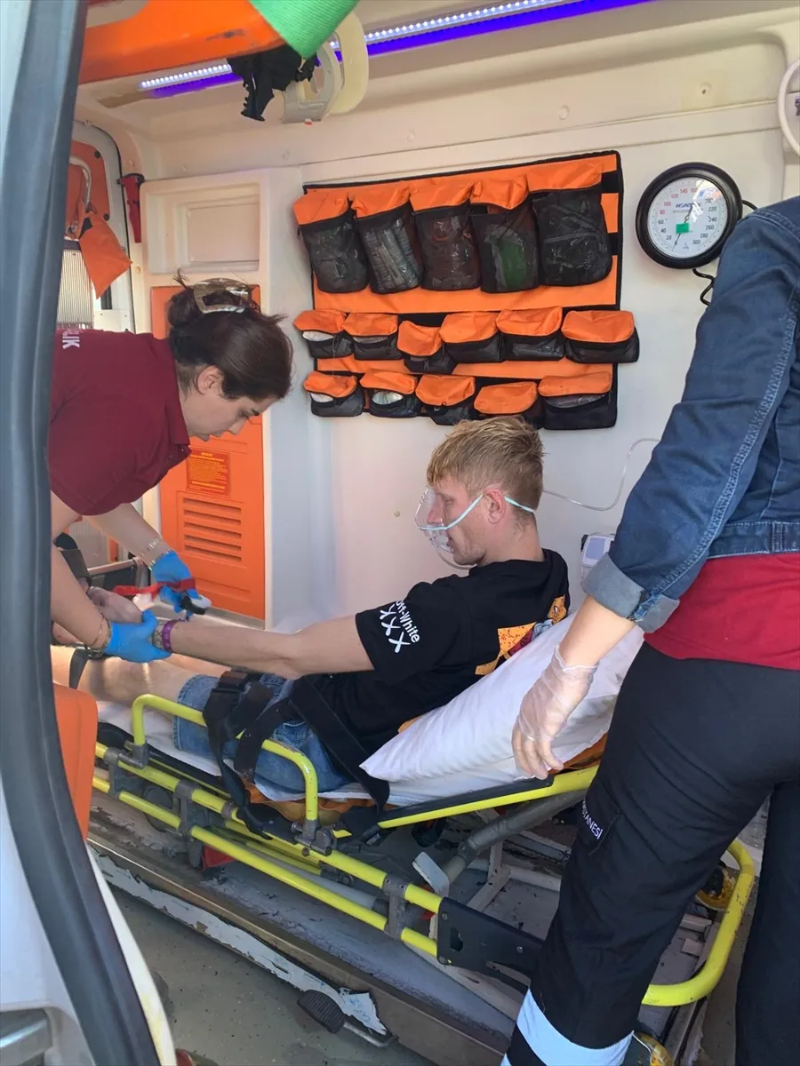Kuşadası’nda dalış yaparken fenalaşan turist hastaneye kaldırıldı