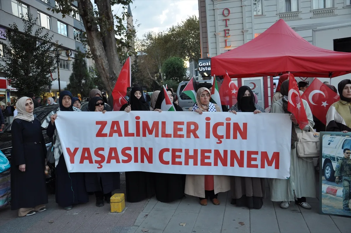 Kütahya’da Filistin’i Unutmuyoruz konulu basın açıklaması yapıldı