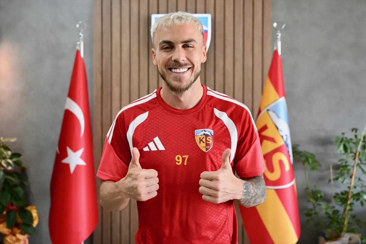 Lider Kayserispor’da Seferi’den 11 maçta 9 gol Lider Kayserispor’da Seferi’den 11 maçta 9 gol