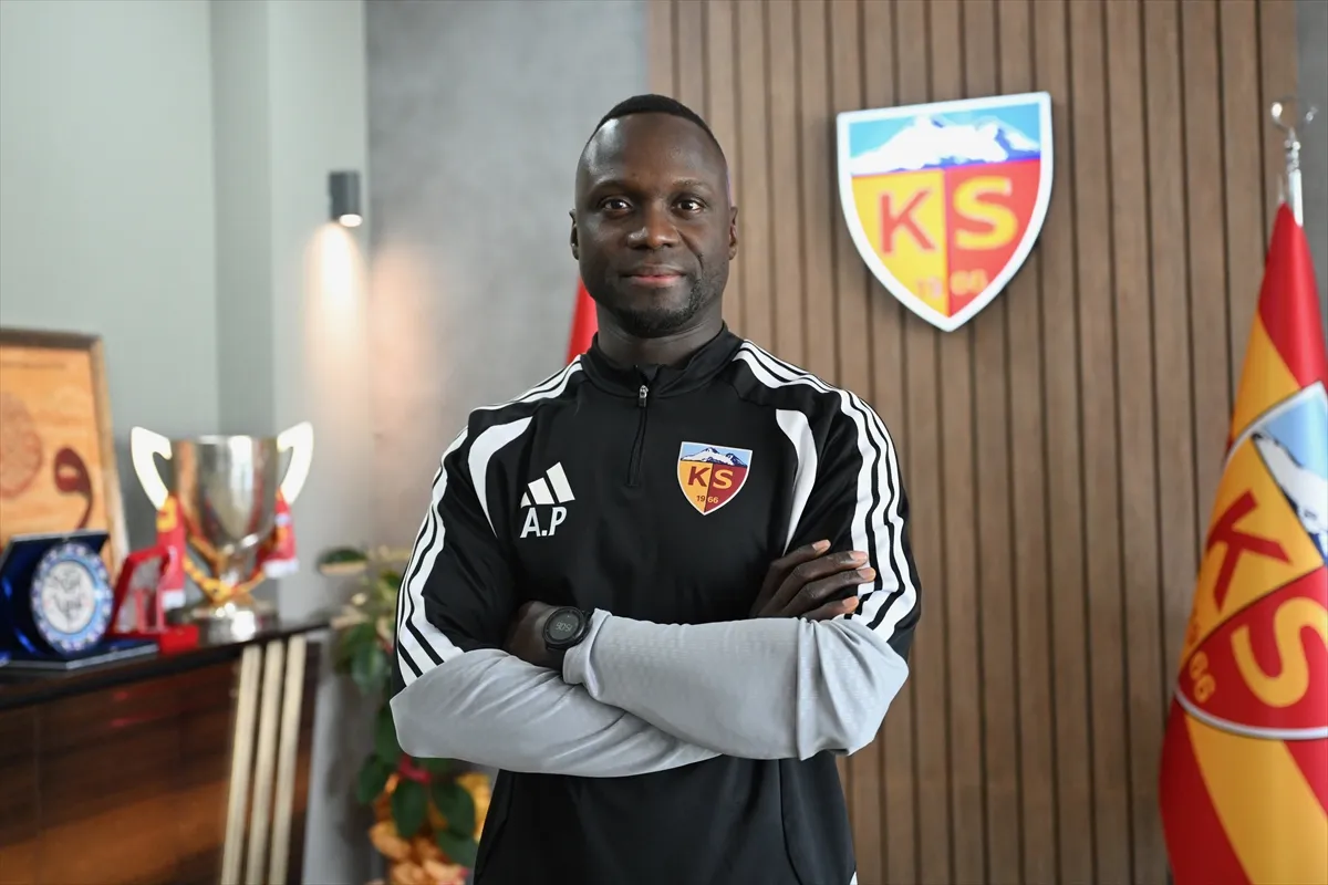 Lider Kayserispor, deplasmandaki yenilmezlik serisini sürdürmek istiyor Lider Kayserispor, deplasmandaki yenilmezlik serisini sürdürmek istiyor