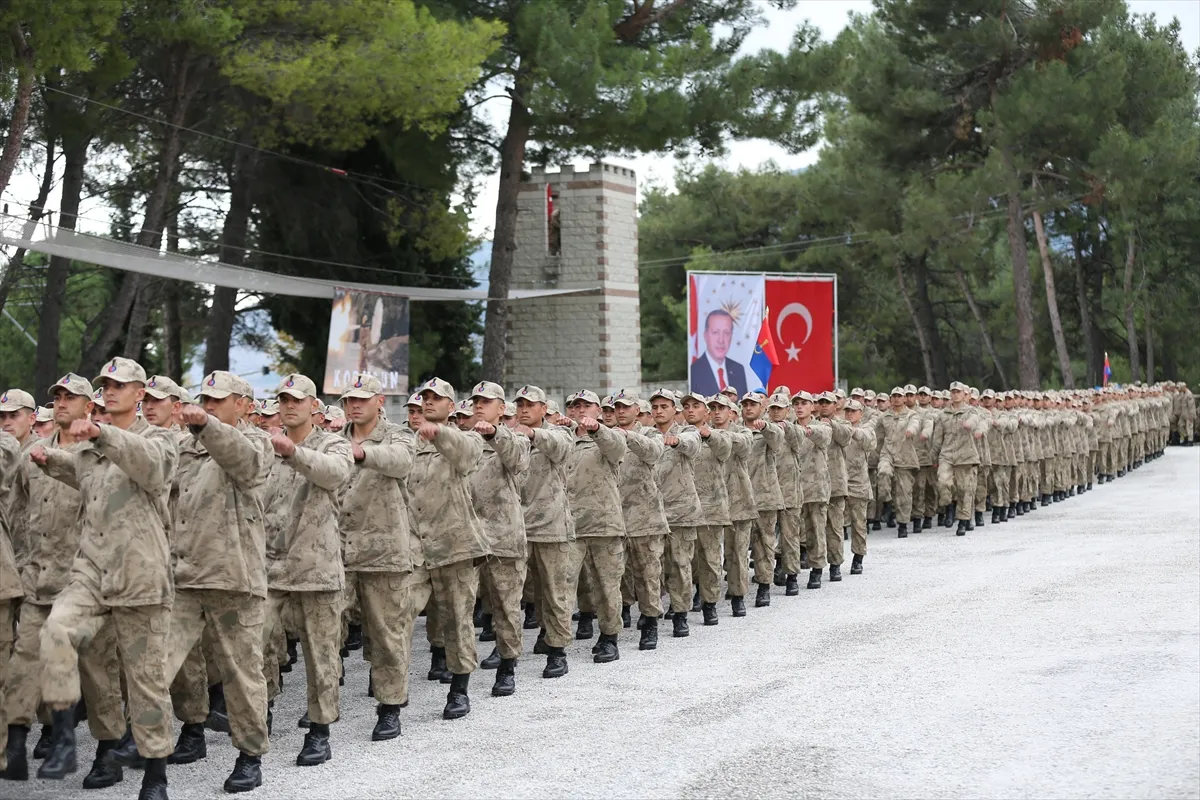 Manisa’da jandarma astsubay öğrencileri için kurs kapanış töreni düzenlendi Manisa’da jandarma astsubay öğrencileri için kurs kapanış töreni düzenlendi