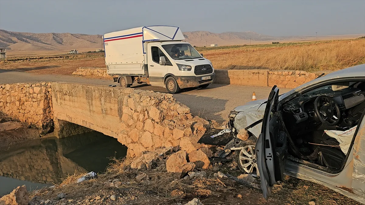 Mardin’de sulama kanalına devrilen otomobildeki 4’ü çocuk 6 kişi öldü (GÜNCELLEME)