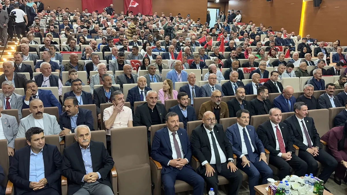 MHP Genel Başkan Yardımcısı Aksu, Giresun’da partisinin il kongresinde konuştu MHP Genel Başkan Yardımcısı Aksu, Giresun’da partisinin il kongresinde konuştu