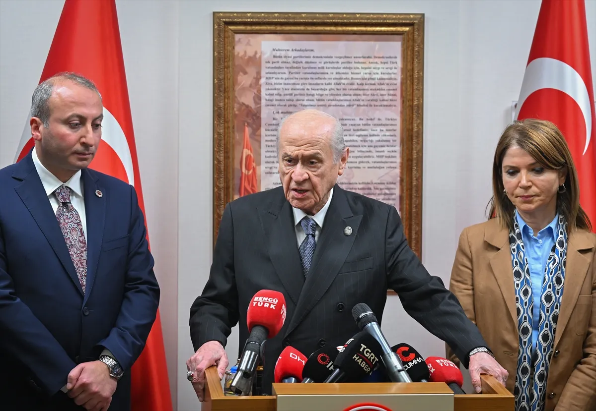 MHP Genel Başkanı Bahçeli, gündemi değerlendirdi MHP Genel Başkanı Bahçeli, gündemi değerlendirdi