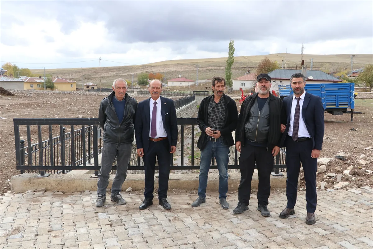 MHP Ulaş İlçe Teşkilatından Acıyurt köyüne ziyaret MHP Ulaş İlçe Teşkilatından Acıyurt köyüne ziyaret