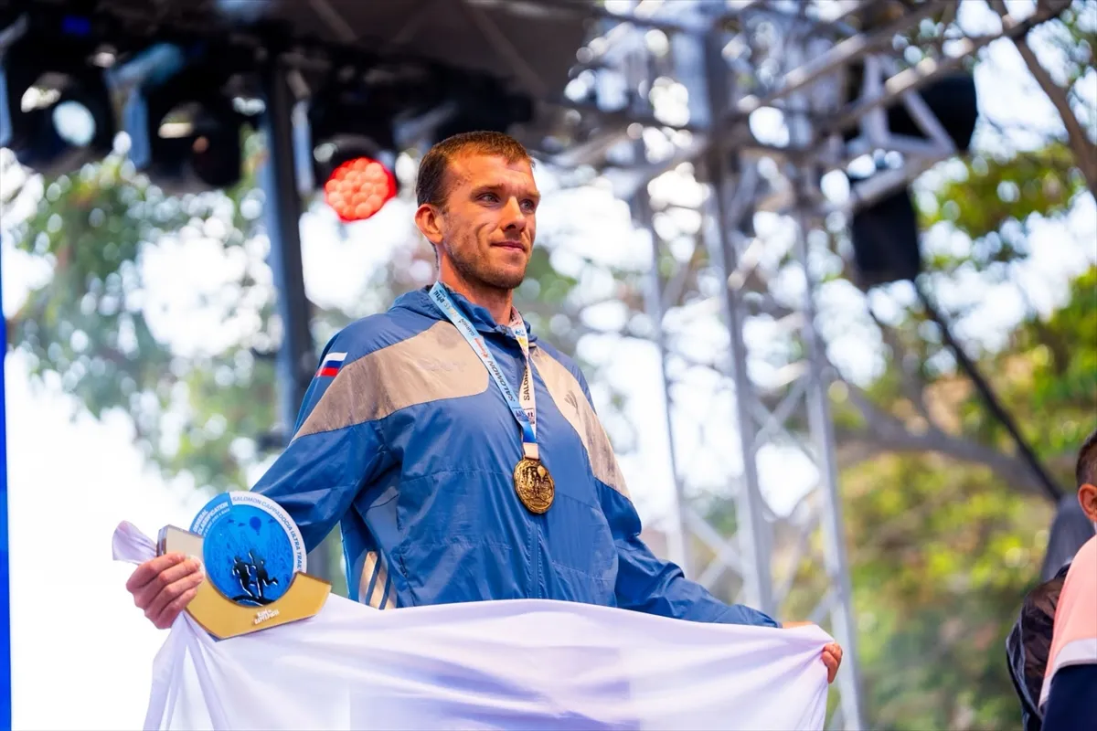 Nevşehir’de düzenlenen Salomon Kapadokya Ultra Trail sona erdi Nevşehir’de düzenlenen Salomon Kapadokya Ultra Trail sona erdi