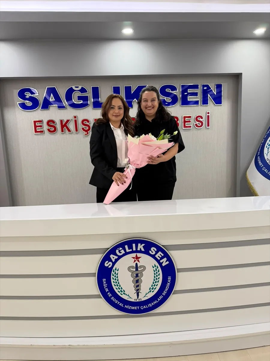 Sağlık-Sen Eskişehir Kadınlar Komisyonu Başkanı Filiz Kurt oldu Sağlık-Sen Eskişehir Kadınlar Komisyonu Başkanı Filiz Kurt oldu