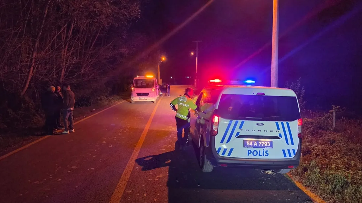 Sakarya’da otomobille çarpışan motosikletin sürücüsü öldü Sakarya’da otomobille çarpışan motosikletin sürücüsü öldü