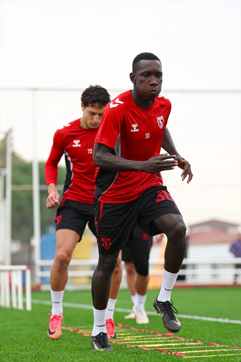 Samsunspor, Başakşehir maçı hazırlıklarına başladı