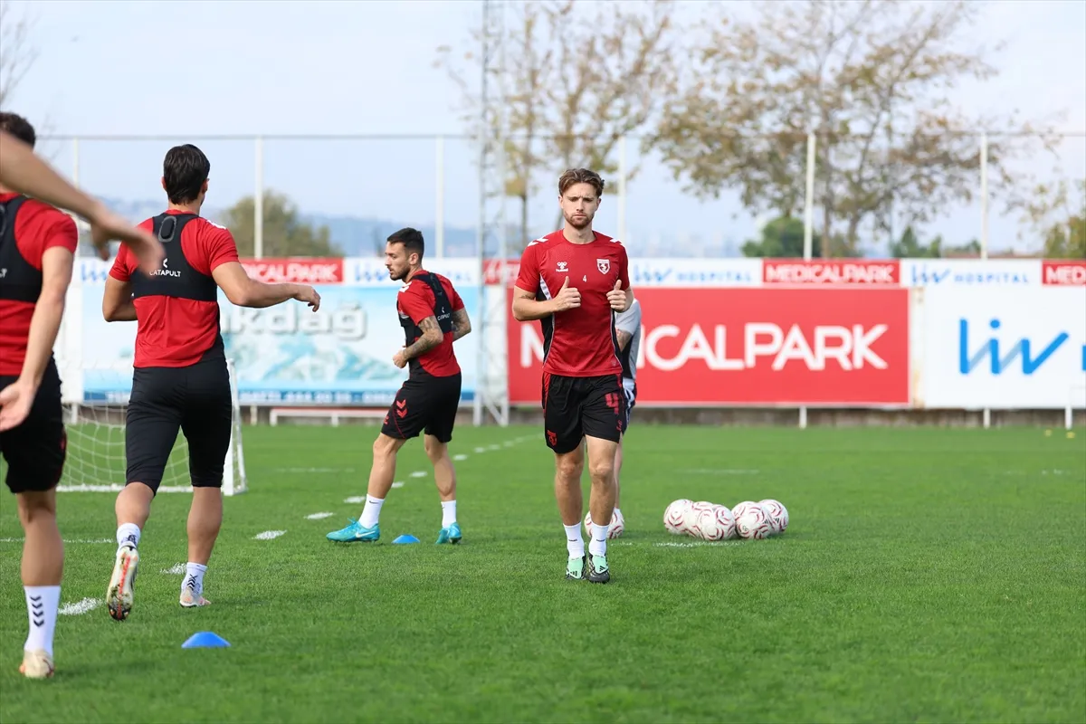 Samsunspor, Başakşehir maçı hazırlıklarını sürdürdü Samsunspor, Başakşehir maçı hazırlıklarını sürdürdü