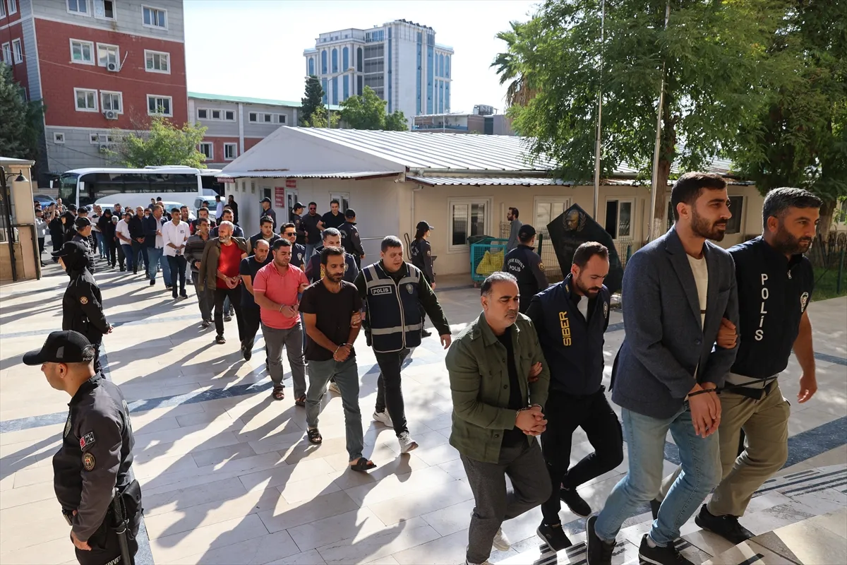 Şanlıurfa merkezli yasa dışı bahis operasyonunda 20 zanlı tutuklandı (GÜNCELLEME)