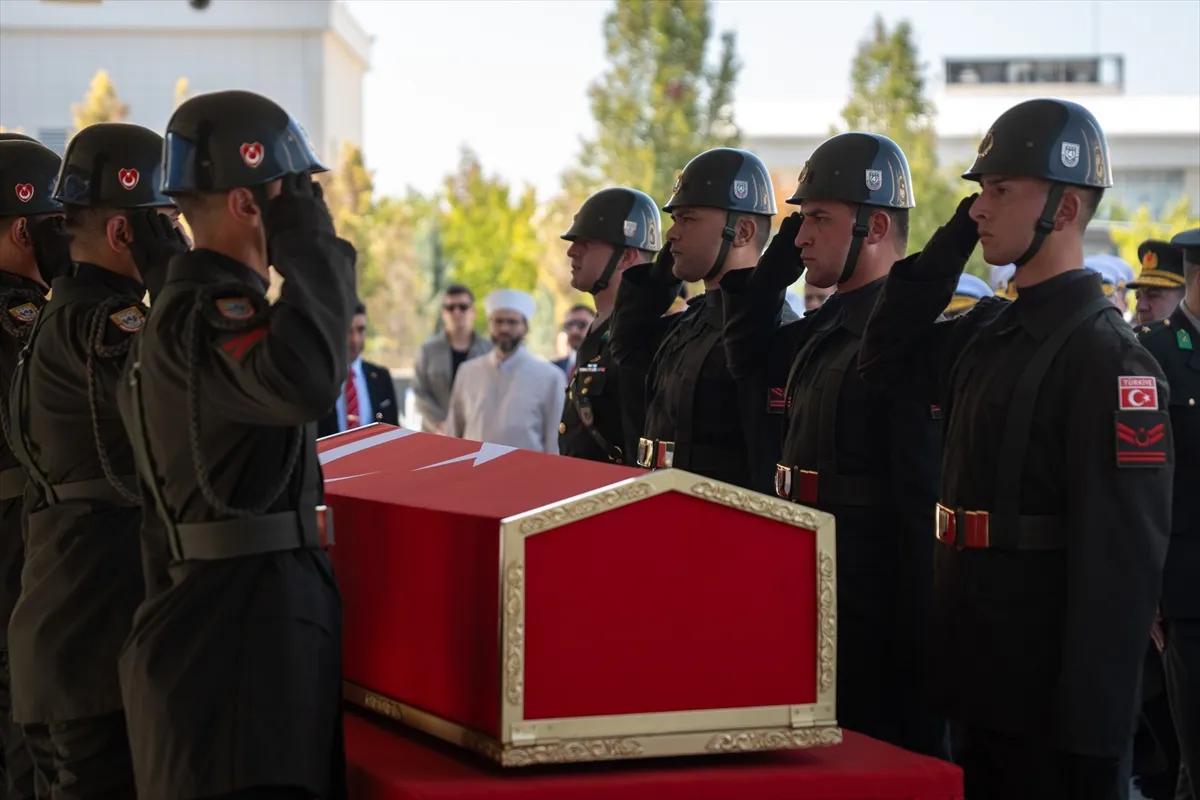 Şehit Albay Sayit Gökgöz, Ankara’da son yolculuğuna uğurlandı