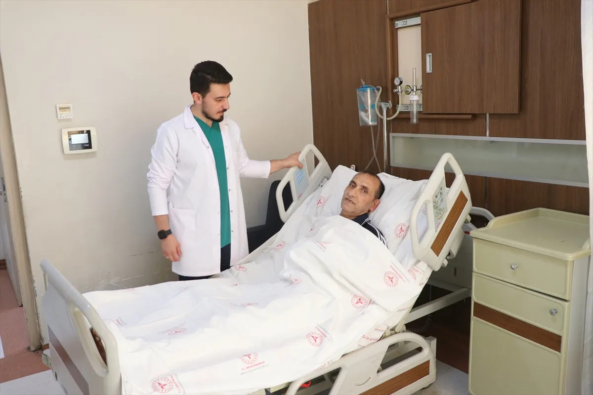 Siirt’te iki günde 3 açık kalp ameliyatı yapıldı Siirt’te iki günde 3 açık kalp ameliyatı yapıldı