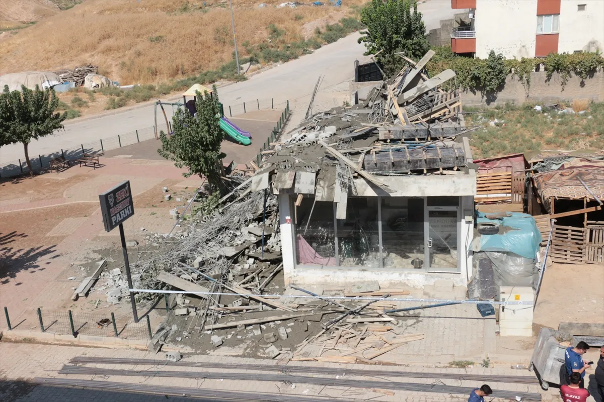 Şırnak’ta inşaatta çökme sonucu 5 işçi yaralandı