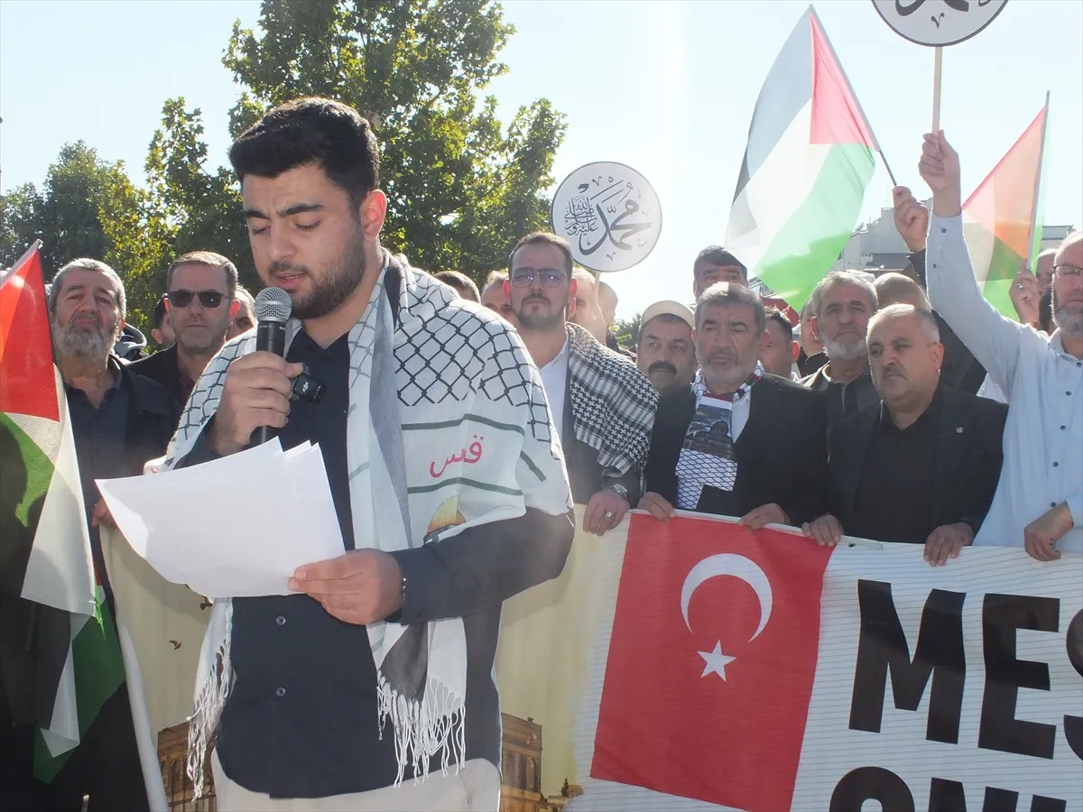 Sivas’ta, Filistin’e destek yürüyüşü düzenlendi