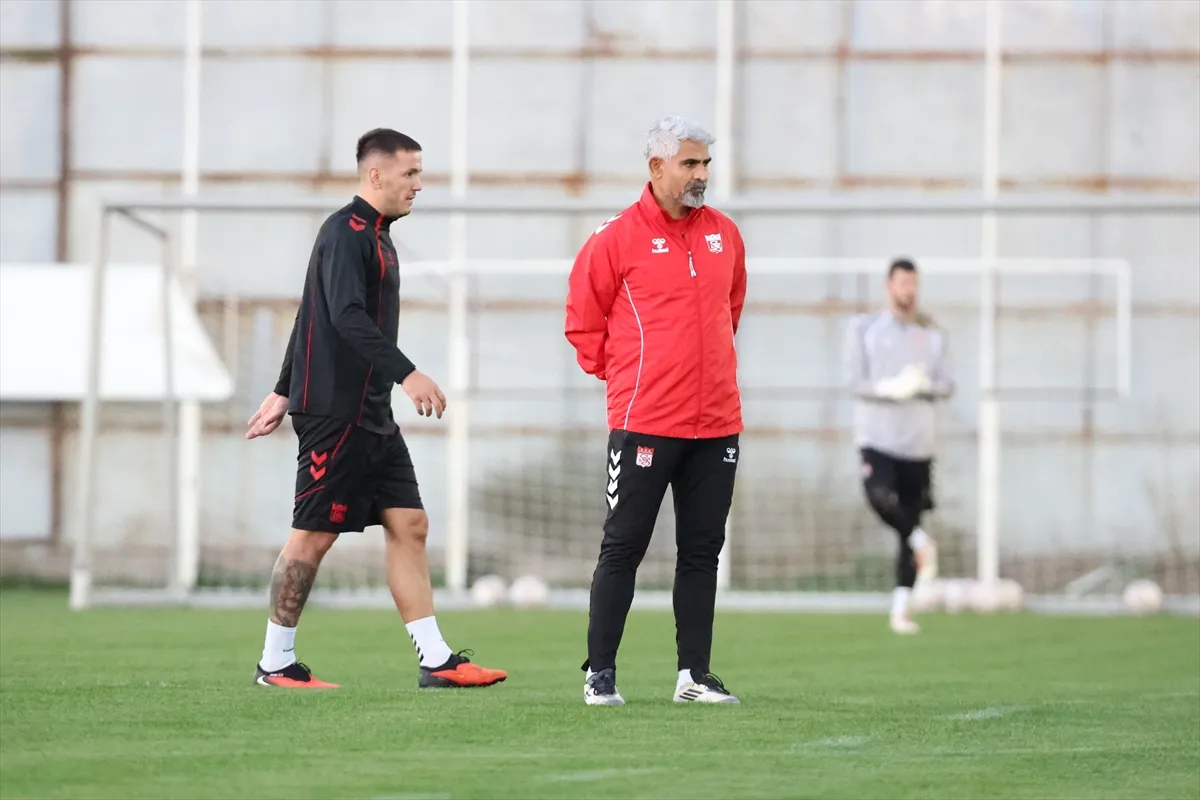 Sivasspor, Ümraniyespor maçının hazırlıklarına başladı Sivasspor, Ümraniyespor maçının hazırlıklarına başladı