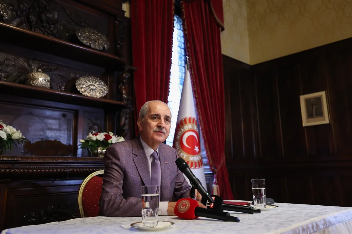 TBMM Başkanı Kurtulmuş, Roma’da Türk toplumuyla görüştü TBMM Başkanı Kurtulmuş, Roma’da Türk toplumuyla görüştü