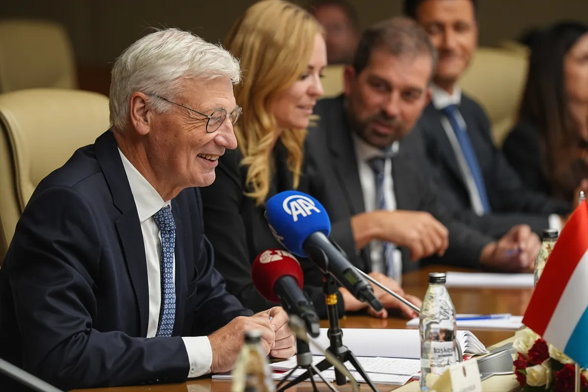 TBMM Milli Savunma Komisyonu Başkanı Akar, Lüksemburg Temsilciler Meclisi Başkanı Wiseler’i kabul etti TBMM Milli Savunma Komisyonu Başkanı Akar, Lüksemburg Temsilciler Meclisi Başkanı Wiseler’i kabul etti