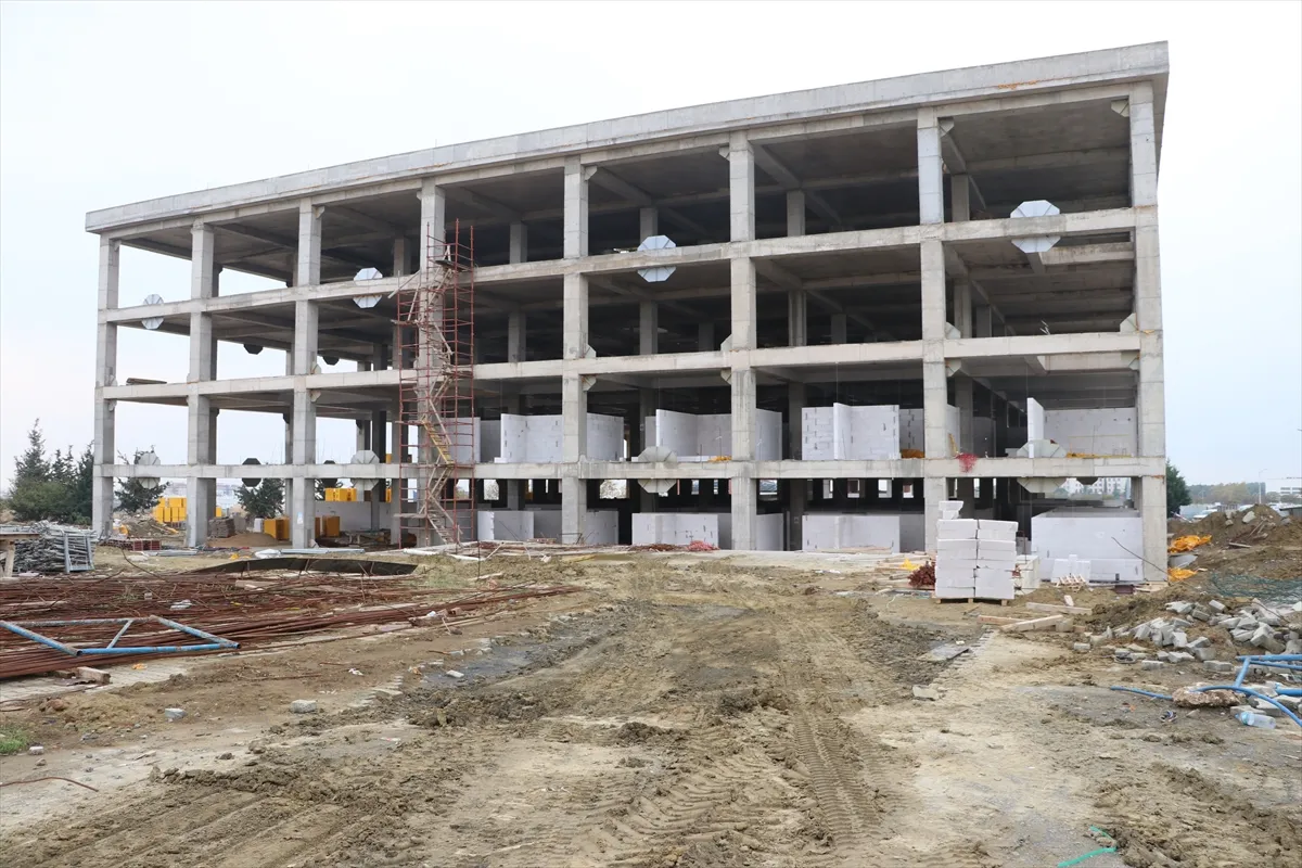 Tekirdağ’da depremde hizmeti sürdürecek hastane için yeni sistem kullanılıyor Tekirdağ’da depremde hizmeti sürdürecek hastane için yeni sistem kullanılıyor