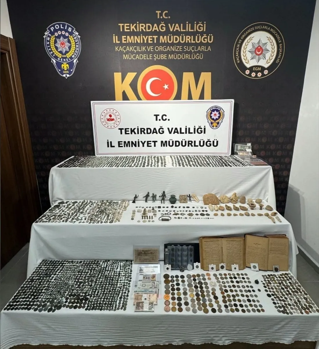 Tekirdağ’da tarihi eser operasyonunda gözaltına alınan şüpheli tutuklandı Tekirdağ’da tarihi eser operasyonunda gözaltına alınan şüpheli tutuklandı