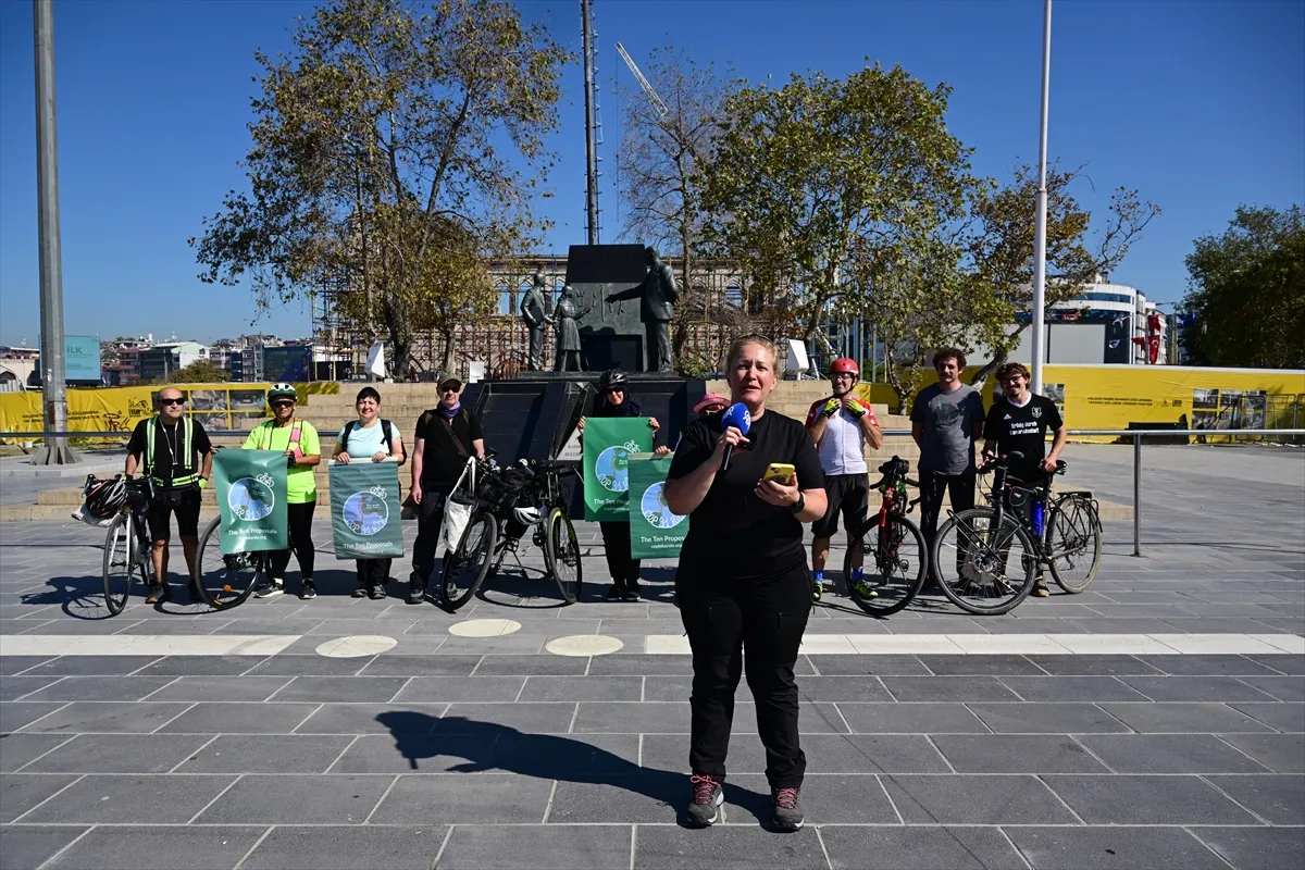 The COP31 Bike Ride kapsamında Brezilya’dan yola çıkan bisikletliler İstanbul’a ulaştı The COP31 Bike Ride kapsamında Brezilya’dan yola çıkan bisikletliler İstanbul’a ulaştı