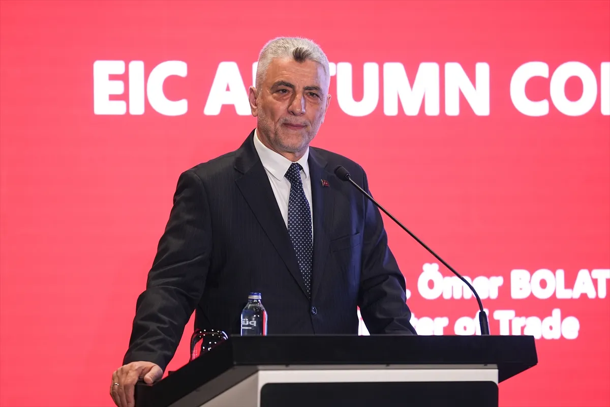Ticaret Bakanı Bolat Avrupa Uluslararası Müteahhitler Birliği Genel Kurulu’nda konuştu