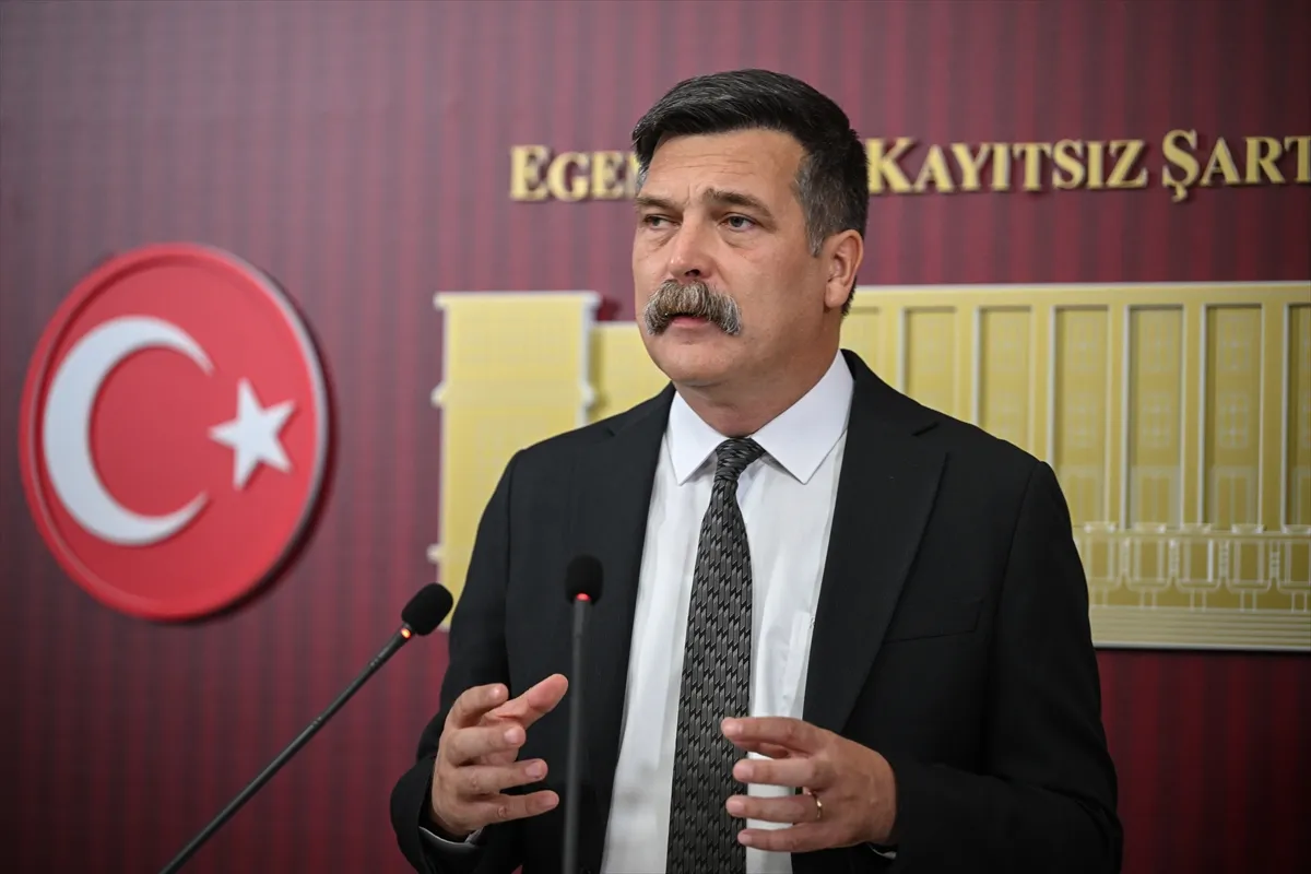 TİP Genel Başkanı Baş, AK Parti’ye katılan İzmir Büyükşehir Belediye Başkanı Tugay’ı eleştirdi