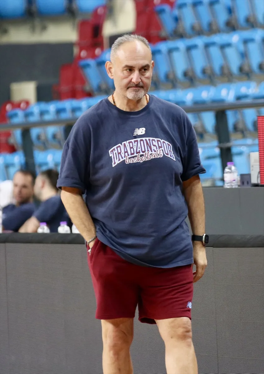Trabzonspor Basketbol Takımı sezona iddialı başladı Trabzonspor Basketbol Takımı sezona iddialı başladı