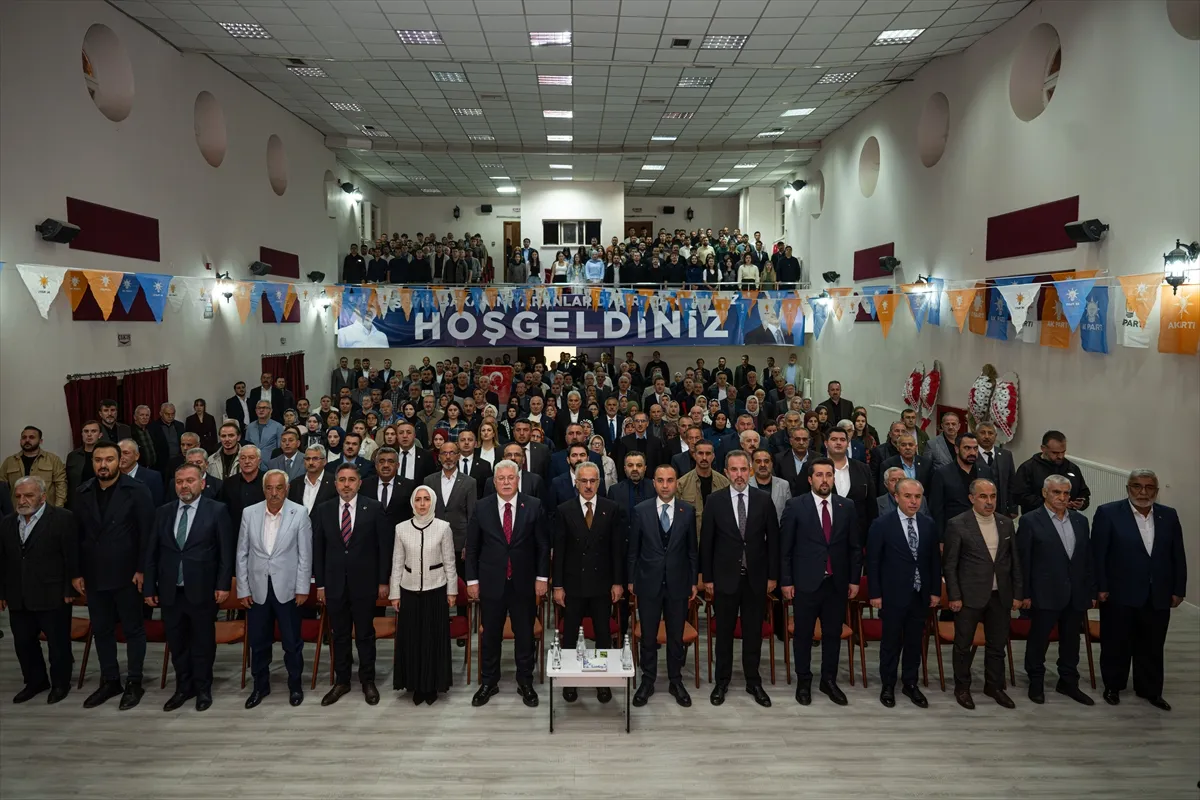 Ulaştırma ve Altyapı Bakanı Uraloğlu, AK Parti Çankırı İl Danışma Meclisi Toplantısı’nda konuştu