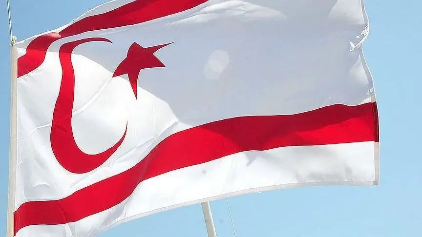 Dışişleri Bakanı Fidan, KKTC Cumhurbaşkanı Erhürman ve Dışişleri Bakanı Ertuğruloğlu ile görüştü Dışişleri Bakanı Fidan, KKTC Cumhurbaşkanı Erhürman ve Dışişleri Bakanı Ertuğruloğlu ile görüştü