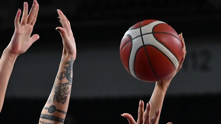 Türkiye Sigorta Basketbol Süper Ligi’nin ilk haftasında derbi heyecanı Türkiye Sigorta Basketbol Süper Ligi’nin ilk haftasında derbi heyecanı
